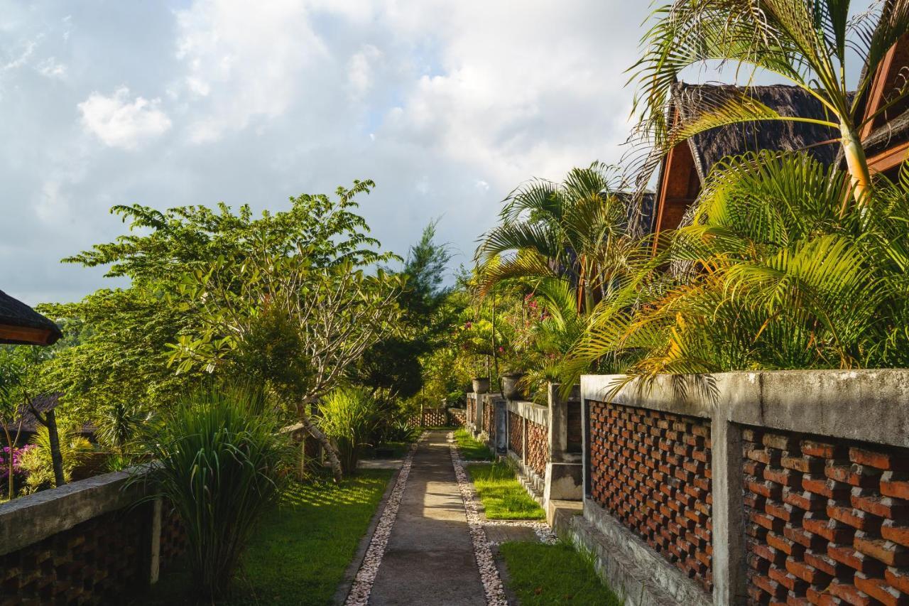 Cersen Resort Lombok Kuta  ภายนอก รูปภาพ