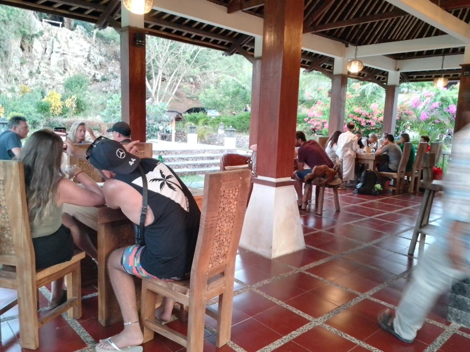 Cersen Resort Lombok Kuta  ภายนอก รูปภาพ